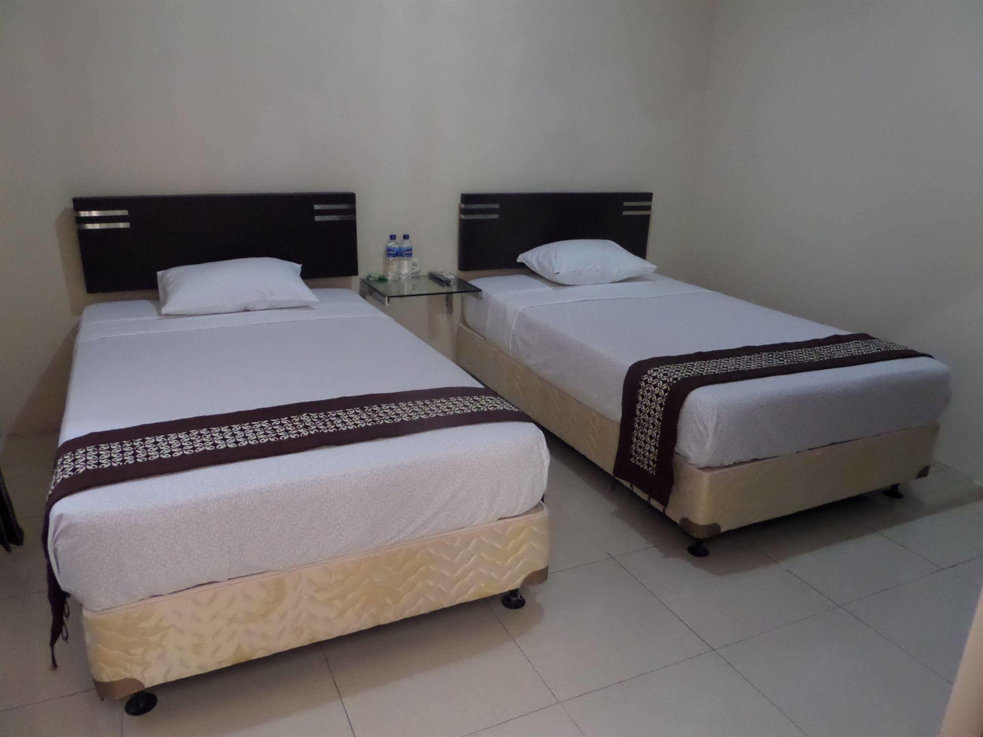 Hotel Oyo 201 Emdi House Timoho Yogyakarta Exteriér fotografie