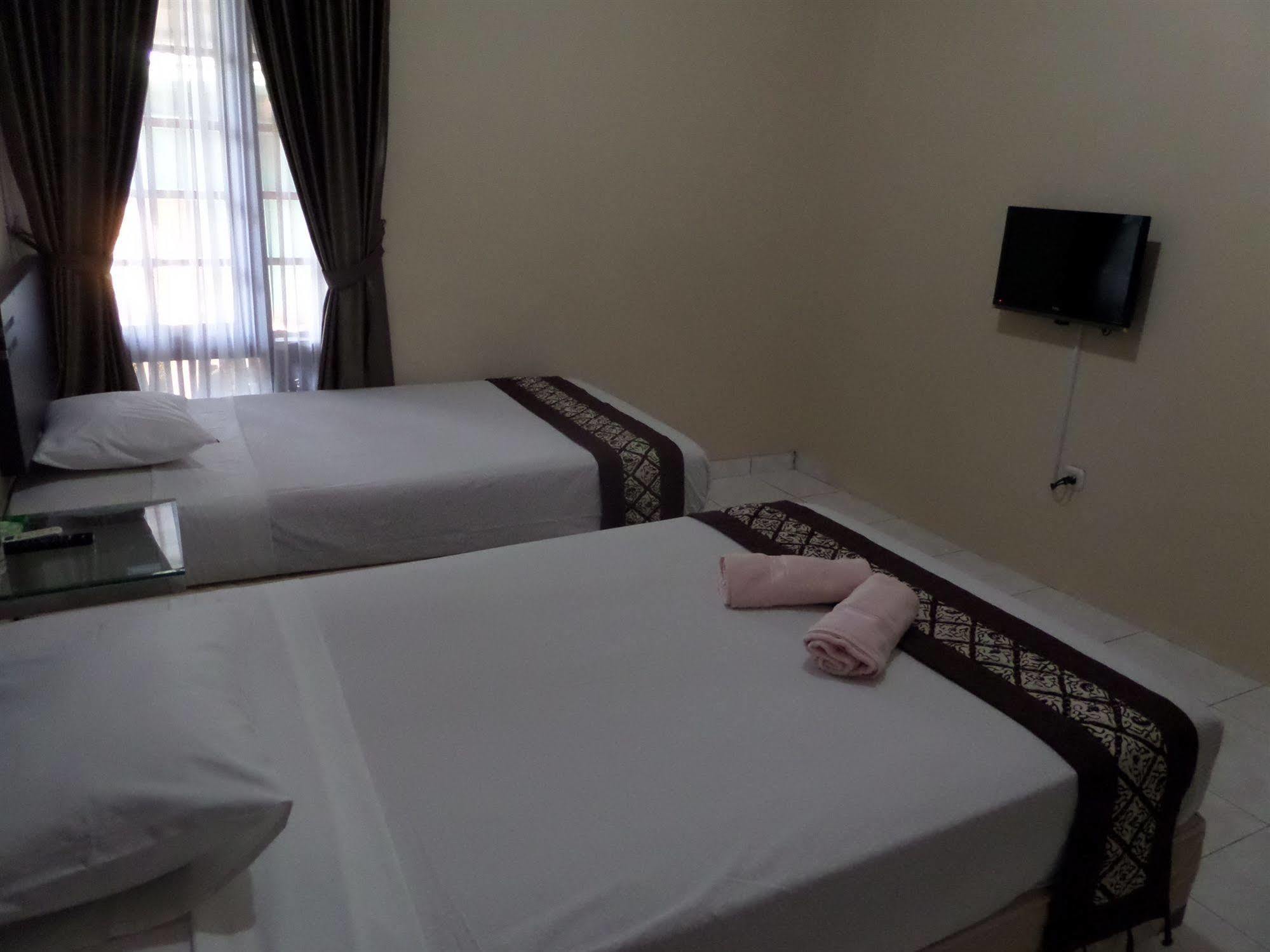 Hotel Oyo 201 Emdi House Timoho Yogyakarta Exteriér fotografie